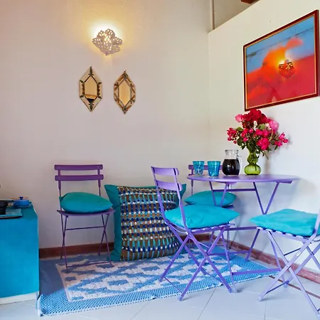 Approdo 公寓式酒店 3*