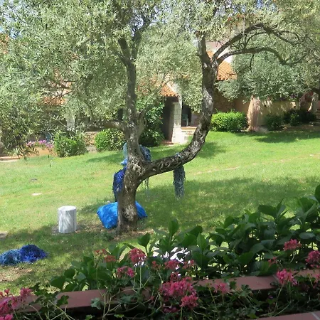 Approdo 公寓式酒店 3*