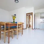 شقة فندقية Approdo سان تيودورو