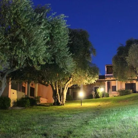 Approdo Verde Aparthotel 3*