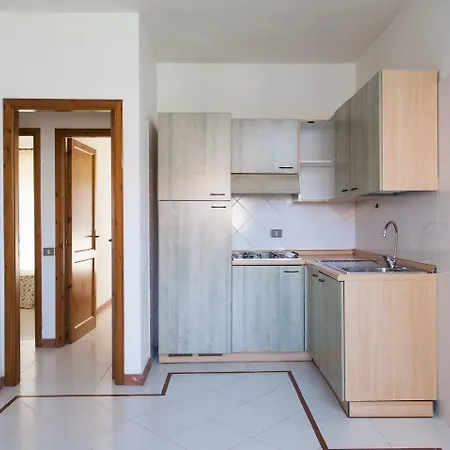 Approdo Verde 3* San Teodoro (Sardinia)