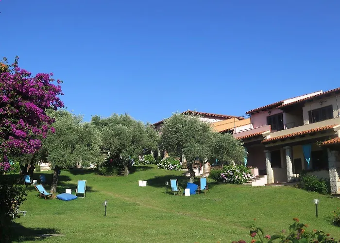 Approdo Aparthotel 3*